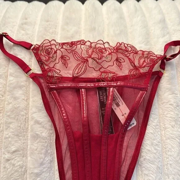 NWT Victoria’s Secret Very Sexy Midnight Affair Embroidery Brazilian Panty- Med - Picture 5 of 7